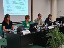 Il tavolo dei relatori del convegno su fotovoltaico e sistemi di accumulo