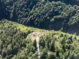 La nuova elisuperficie di Briga Alta vista dall'alto