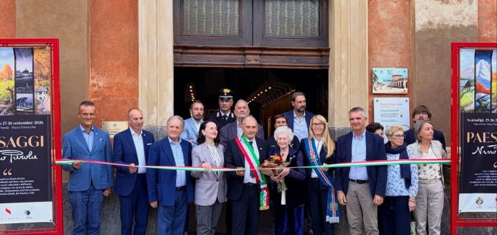 La consigliera provinciale Ivana Margherita Casale al taglio del nastro di Scarnafigi