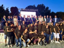 Il taglio del nastro della Sagra della Noce di Villanova Solaro