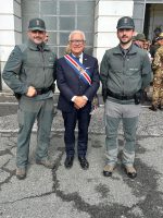 Il consigliere Pulitanò con gli agenti della Polizia Locale Provinciale