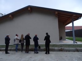 La benedizione di don Mario Ruà alla nuova sede del Reparto Viabilità della Provincia