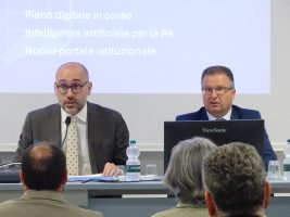 Il presidente Robaldo e il vicepresidente Antoniotti durante la presentazione della relazione di fine mandato 2022-2026