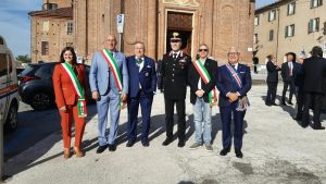 Il consigliere Pulitanò con le autorità presenti all'11° Meeting provinciale degli insigniti di onorificenze cavalleresche e decorati