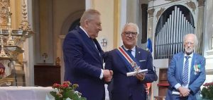 Il consigliere Pulitanò durante l11° Meeting provinciale degli insigniti di onorificenze cavalleresche e decorati