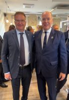 Il vicepresidente Antoniotti con il Principe Alberto II di Monaco durante la sua visita a Niella Belbo
