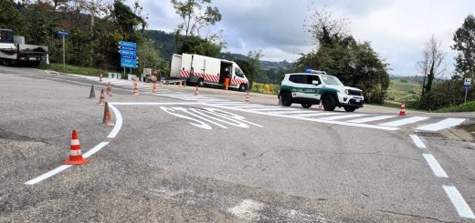 L'intervento di messa in sicurezza dell'incrocio in località Cunoni, a Sommariva Perno
